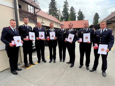 Odlikovanja za hrabrost Gasilske zveze Slovenije sedmim kamniškim gasilcem (4)